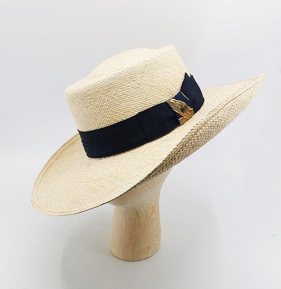 chapeau panama homme marié